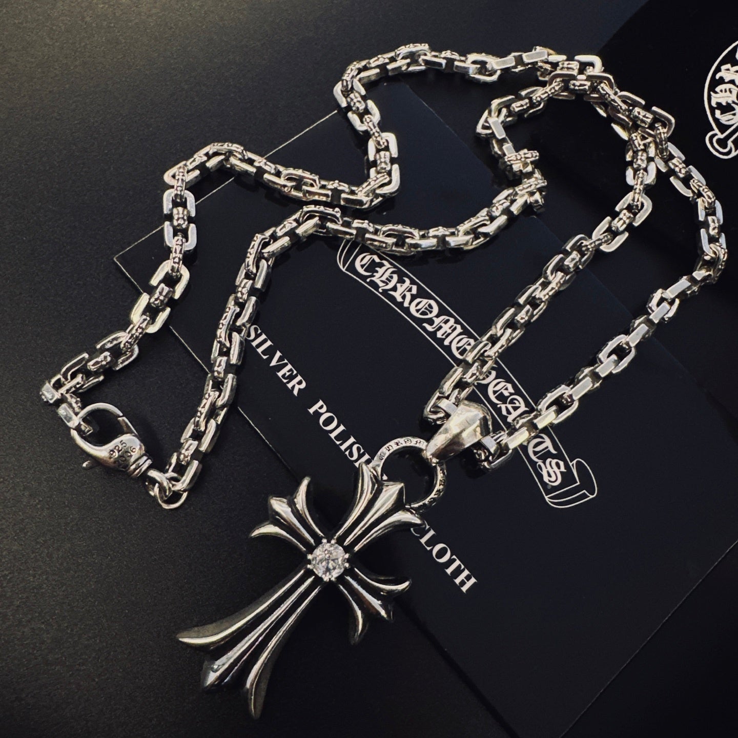Collar Chrome Corazones Cromados