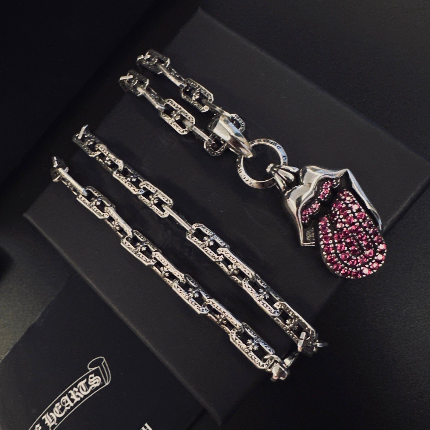 Collar Chrome Corazones Cromados