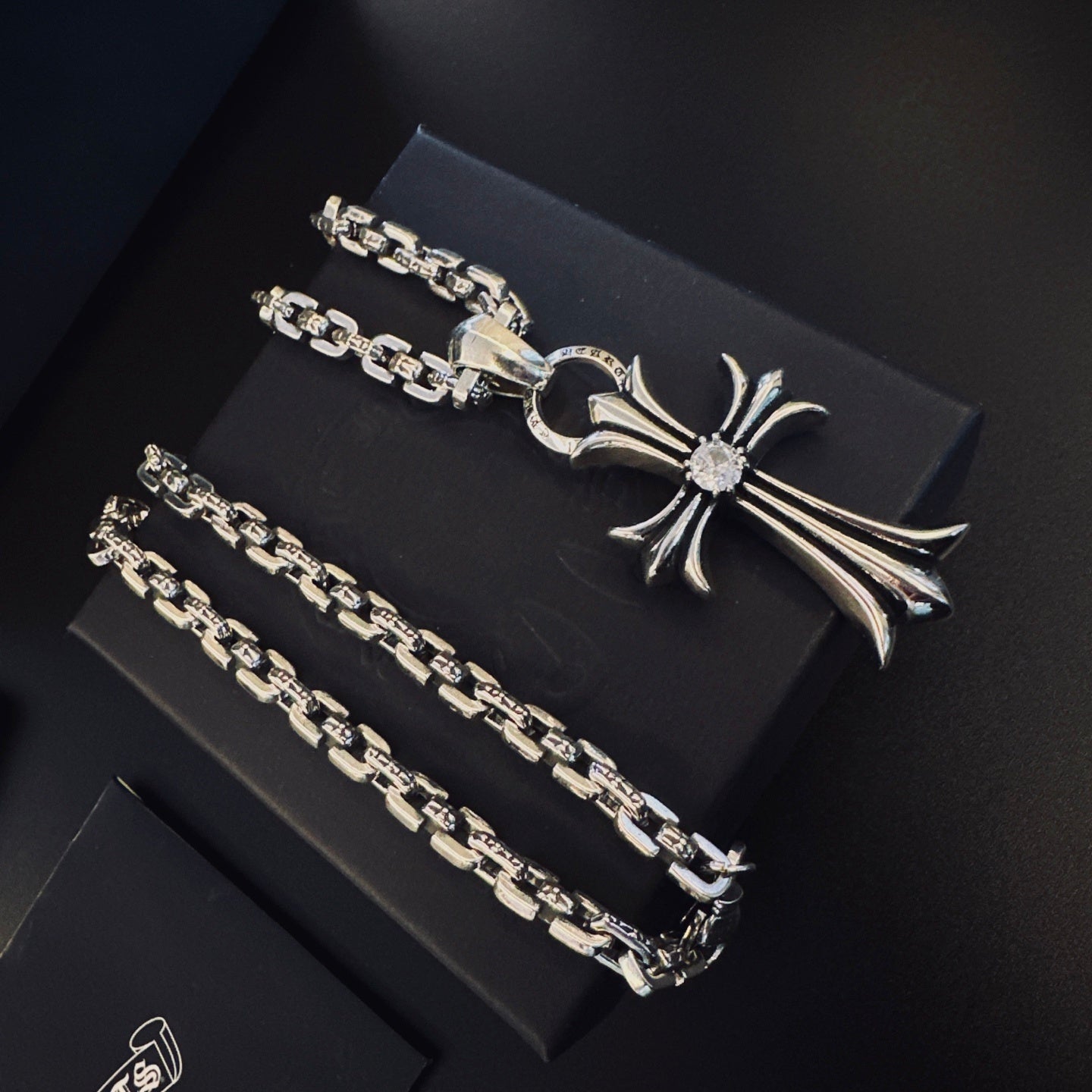 Collar Chrome Corazones Cromados