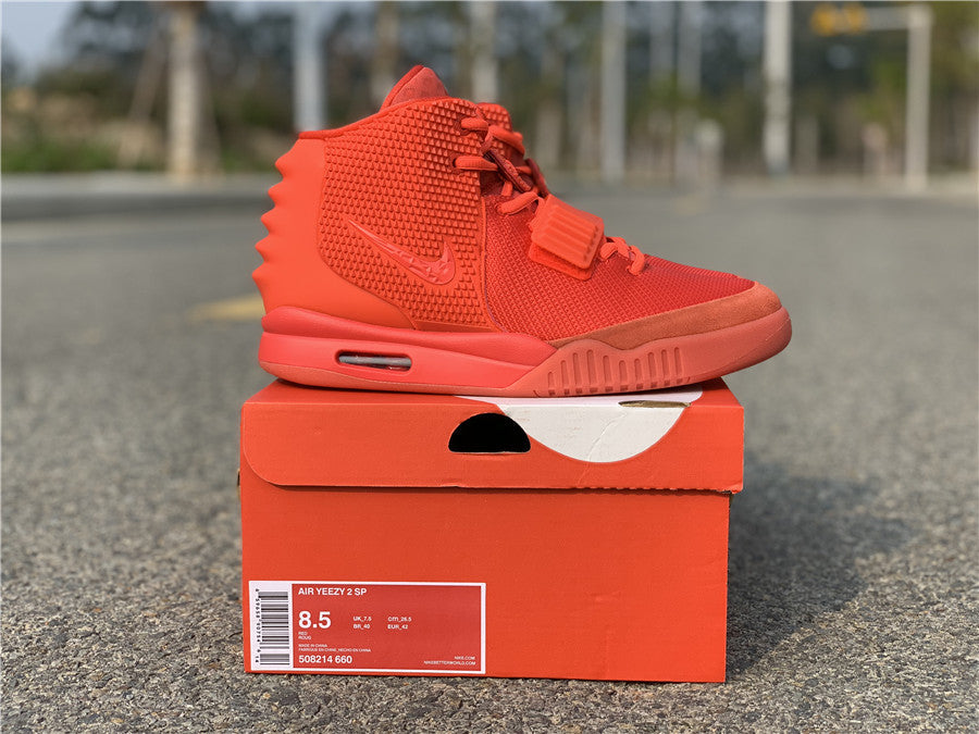 YEEZY ROJO OCTUBRE