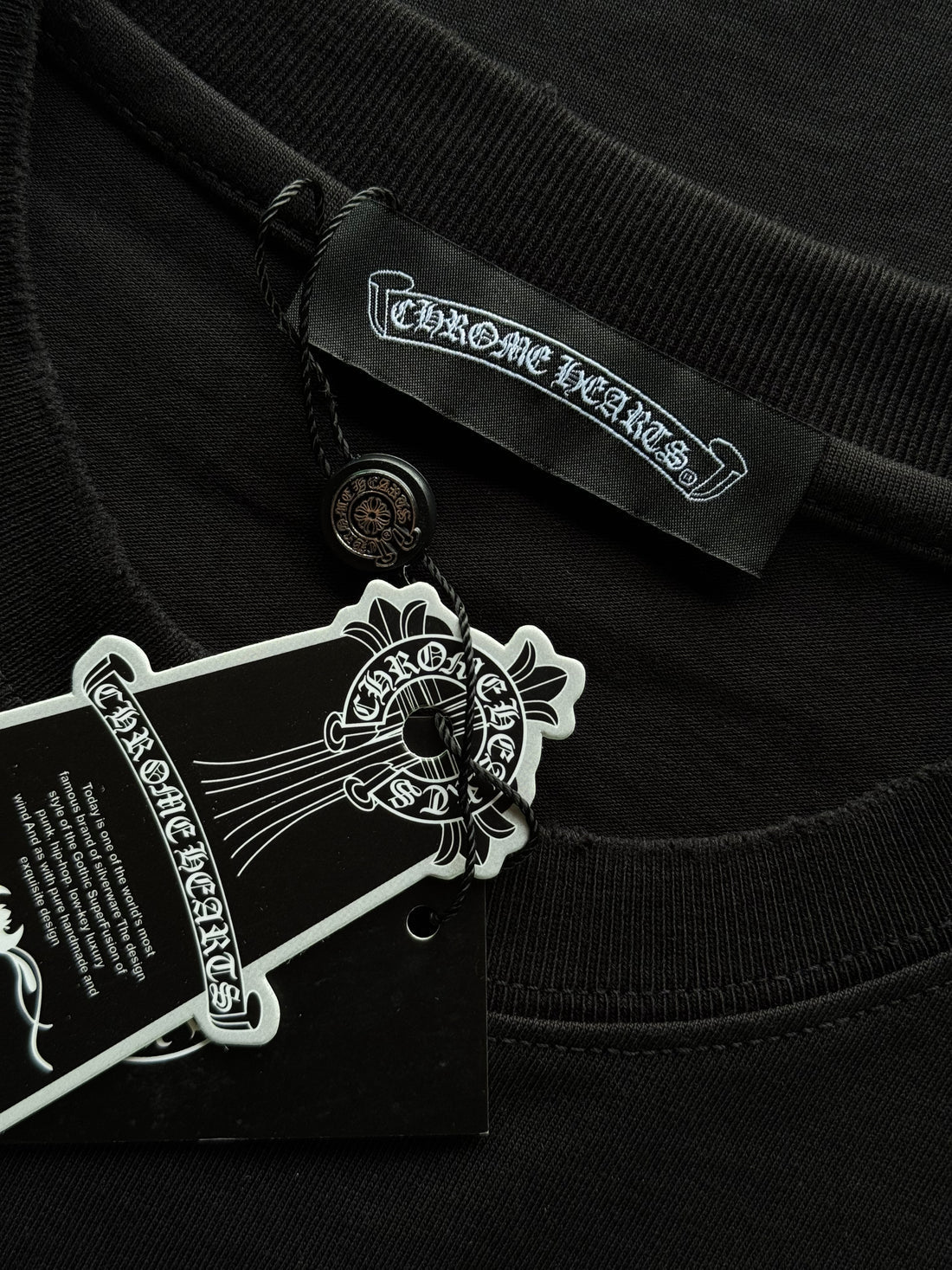 CAMISETA CORAZONES CROMADOS CONCRETE