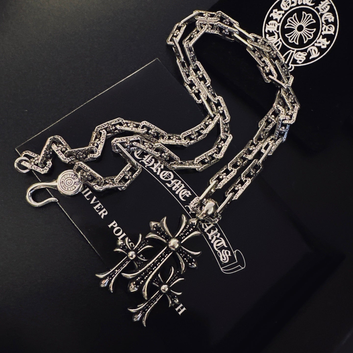 Collar Chrome Corazones Cromados
