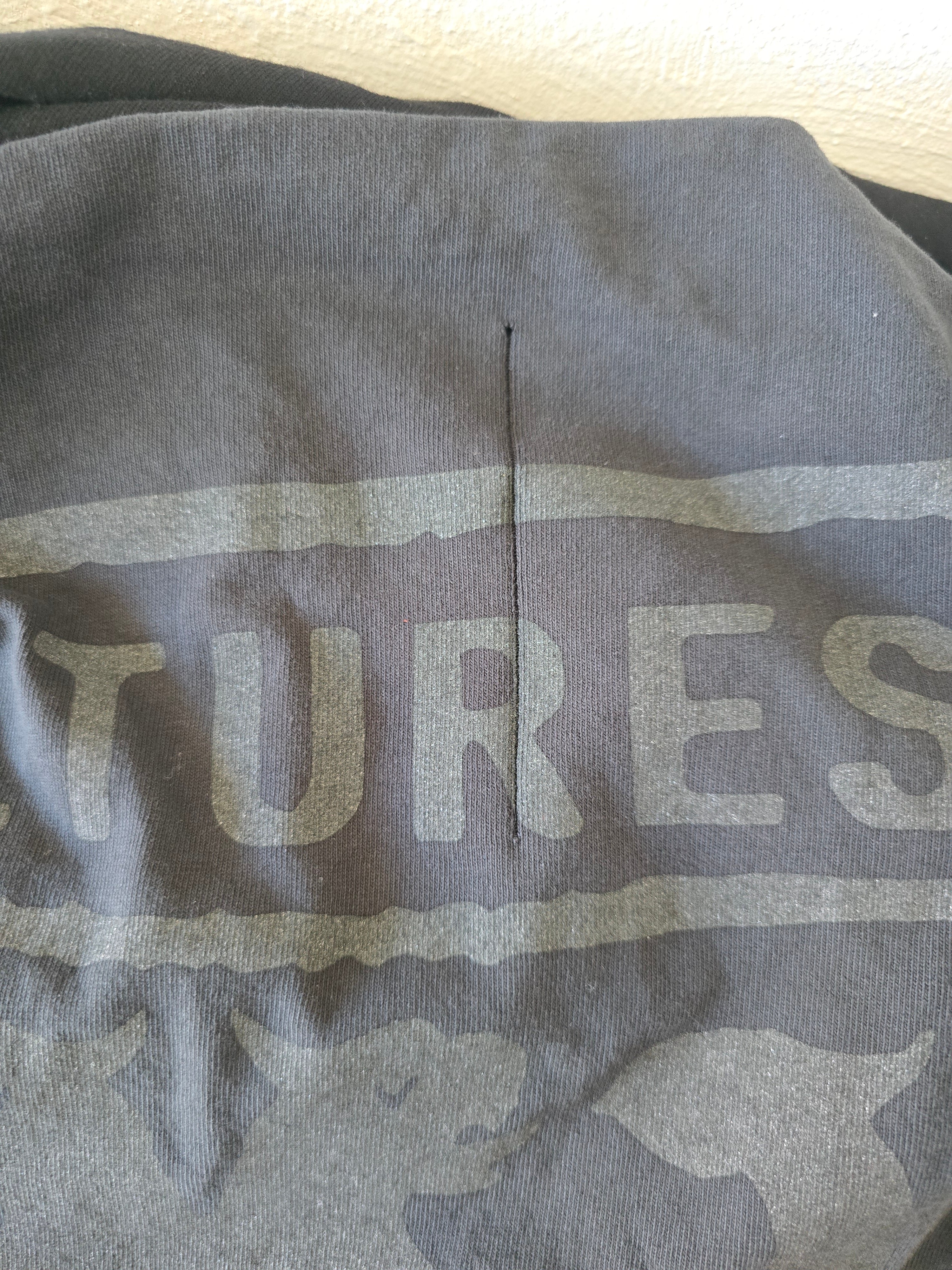 Camiseta de manga larga Buitres Negra (Original)(pequeño detalle)