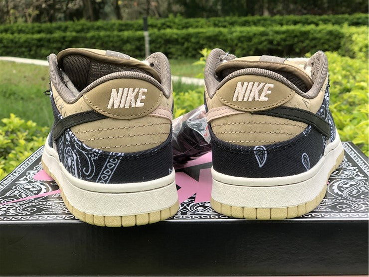 Travis Scott x Dunk SB Low