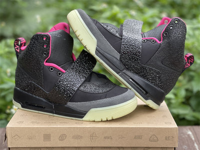 YEEZY RED OCTOBER