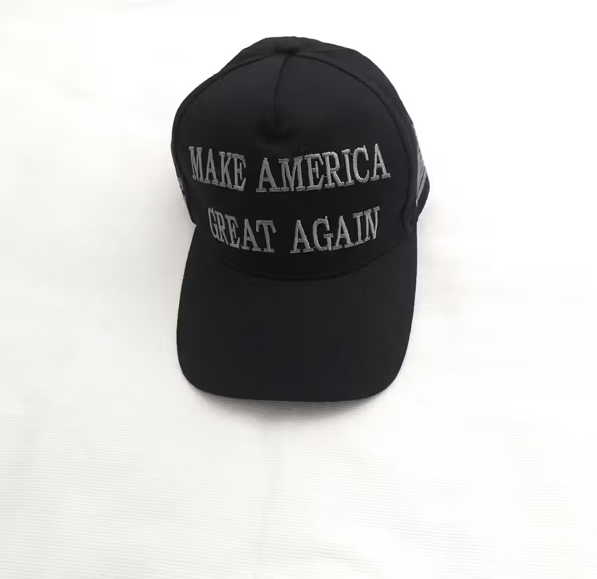 GORRA NEGRA MAGA