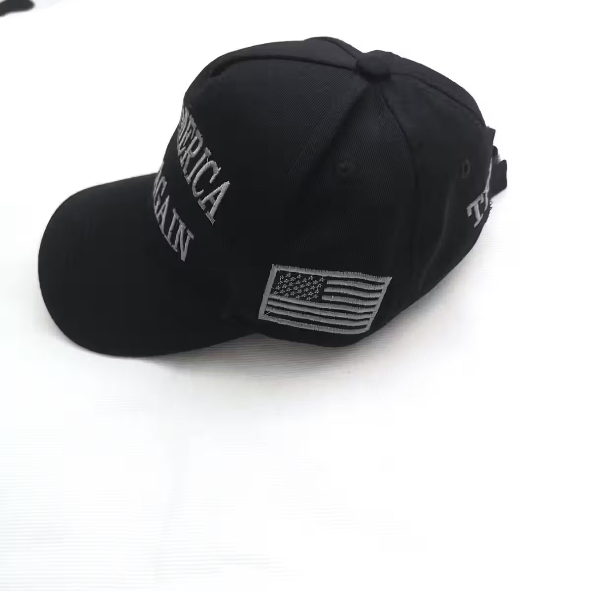GORRA NEGRA MAGA