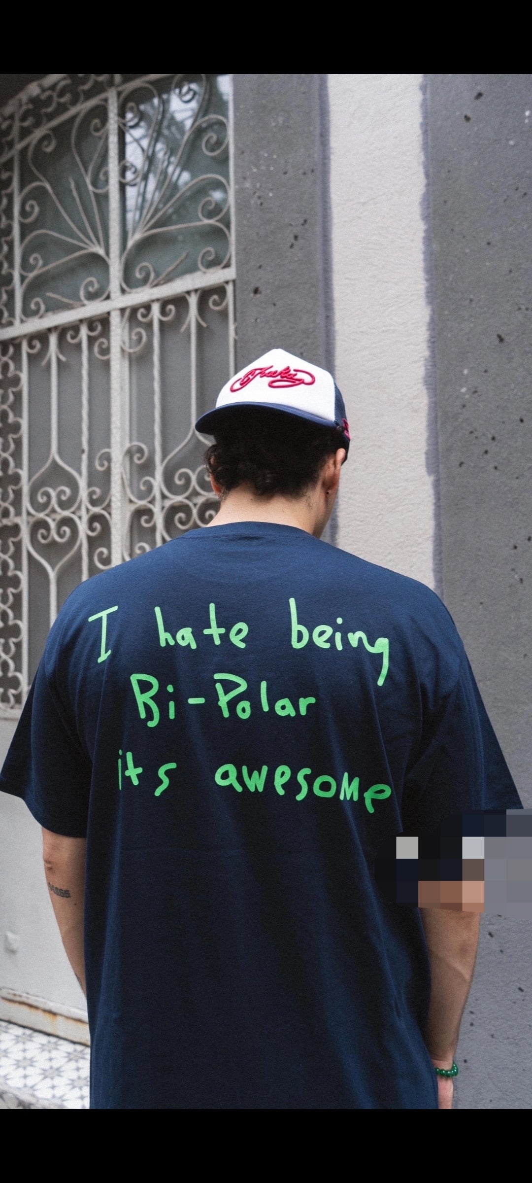 I hate being bi-polar is awesome tee