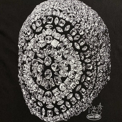 CAMISETA CON LA MÁSCARA DE YE MARGIELA