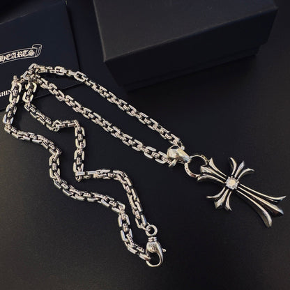 Collar Chrome Corazones Cromados