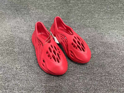 Yeezy Foam Runner 1:1 (muchos modelos)