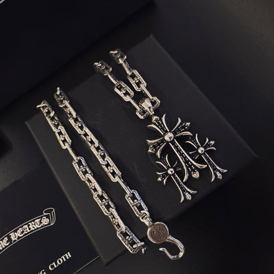 Collar Chrome Corazones Cromados