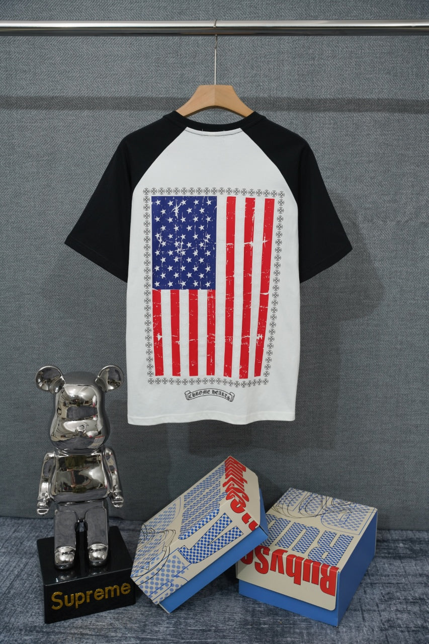 USA FLAG TEE CORAZONES CROMADOS