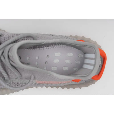 Yeezy Boost 350 V2 Tail Light