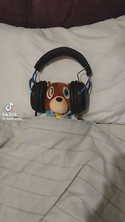 Oso de peluche de graduación de Kanye West