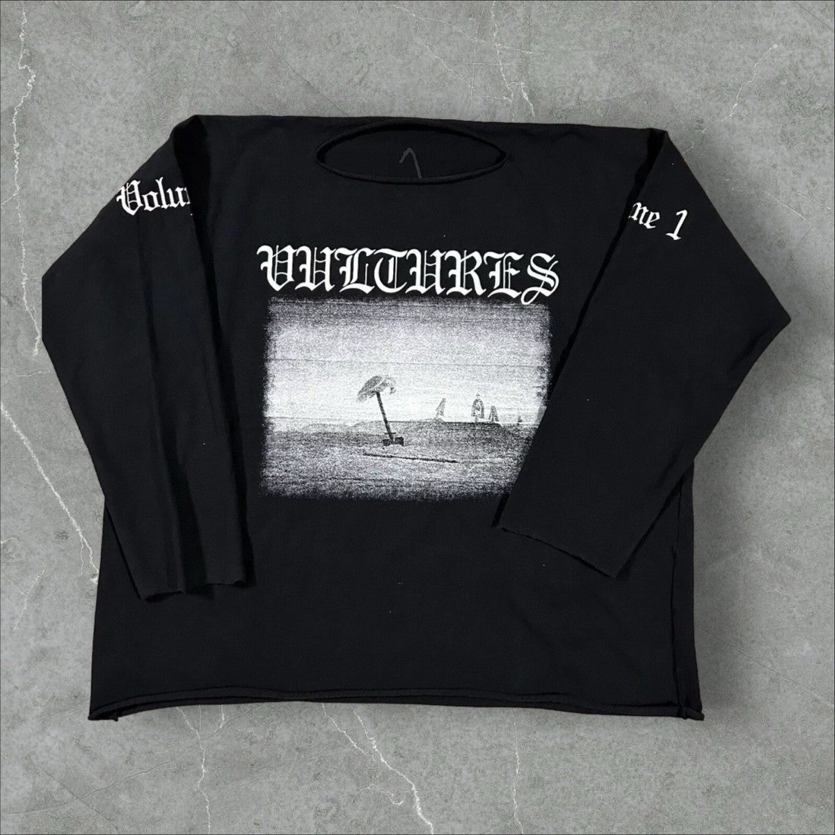 Vultures Tracklist Manga Larga (Original)
